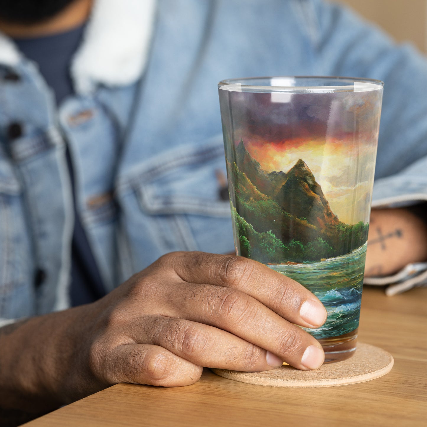 Makana Storm - Shaker pint glass